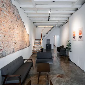 The Terraces By Aayu Penang Hostal